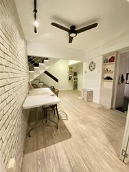 Pine Grove (D21), Condominium #610684211